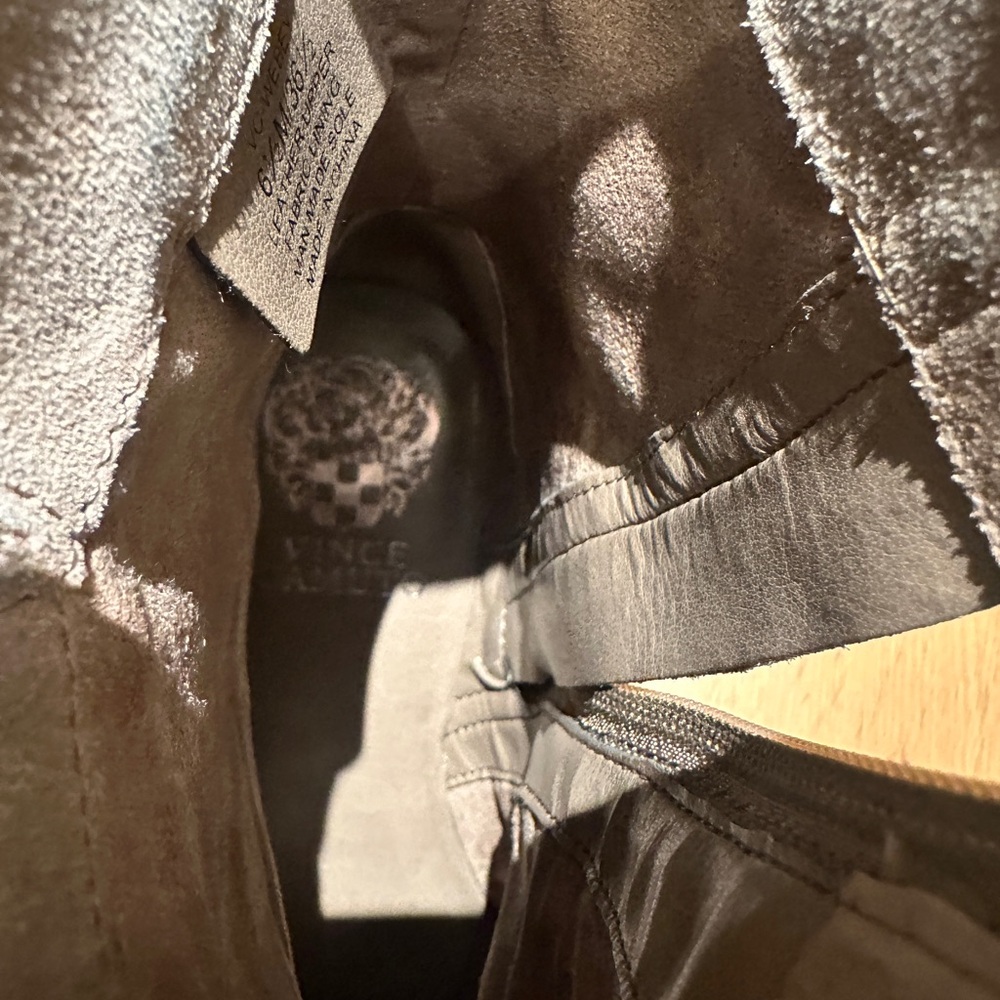 Women’s Vince Camuto Booties - Picture 9 of 9